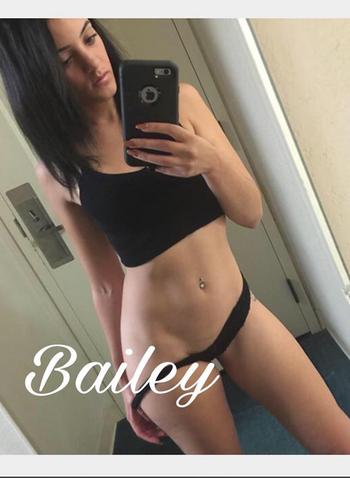 , 28  female escort, Amarillo