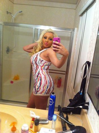 , 25  female escort, Amarillo